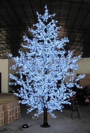 Yaye Top Sell Outdoor Waterproof IP65 LED Christmas Cherry Tree Lights with CE & RoHS & 2 Years Warranty