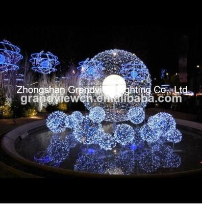 LED Illuminates Christmas Lights for Festive Holiday Attraction